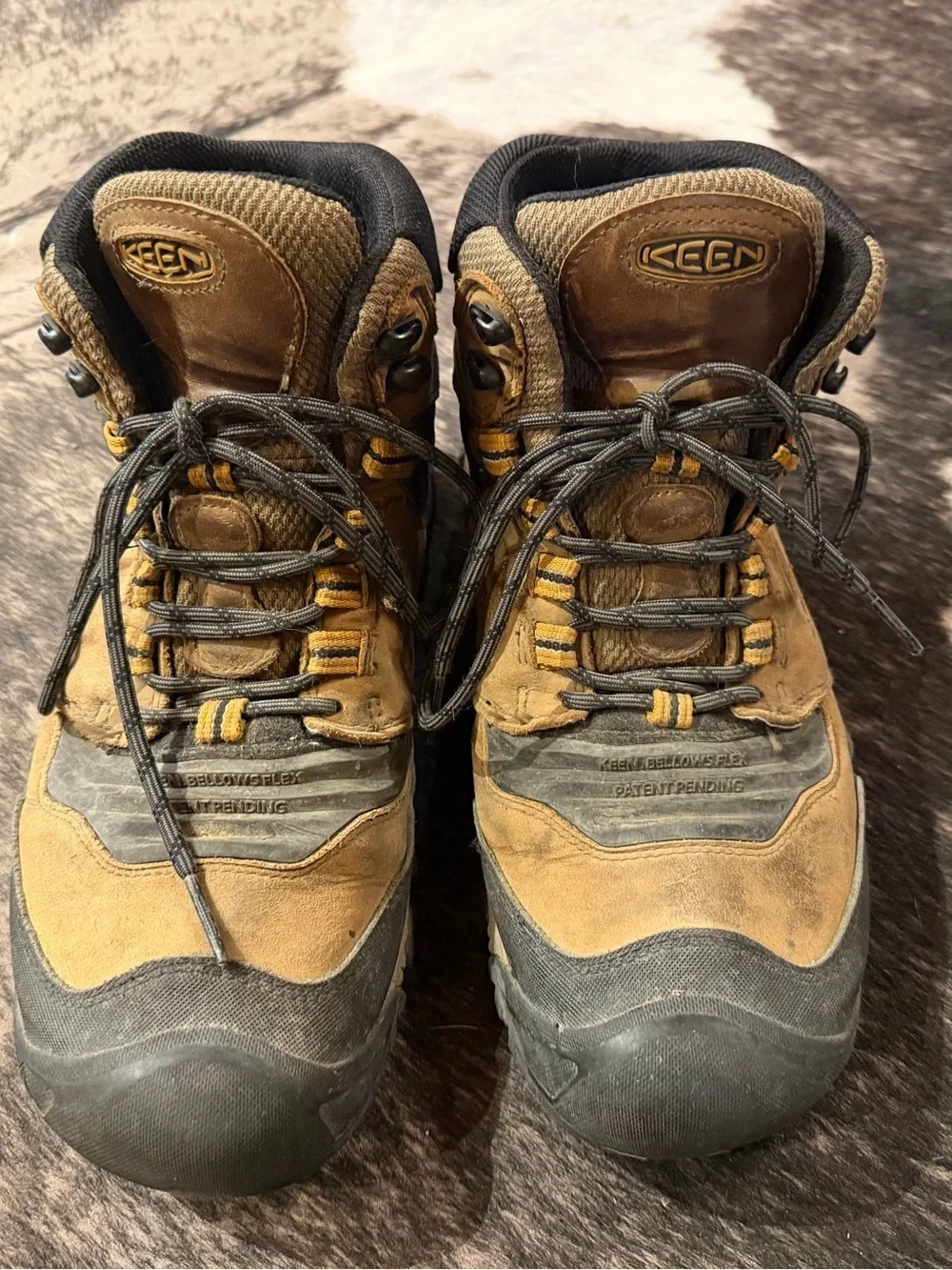Keen Men's Hiking Boots Brown and Black size 12